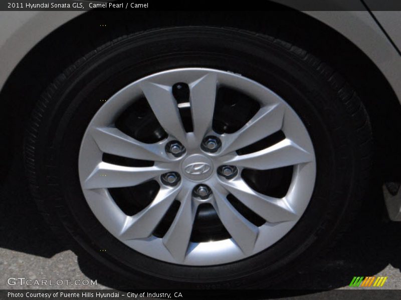 Camel Pearl / Camel 2011 Hyundai Sonata GLS