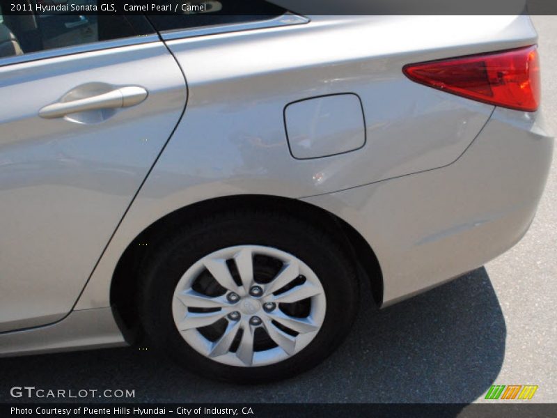 Camel Pearl / Camel 2011 Hyundai Sonata GLS