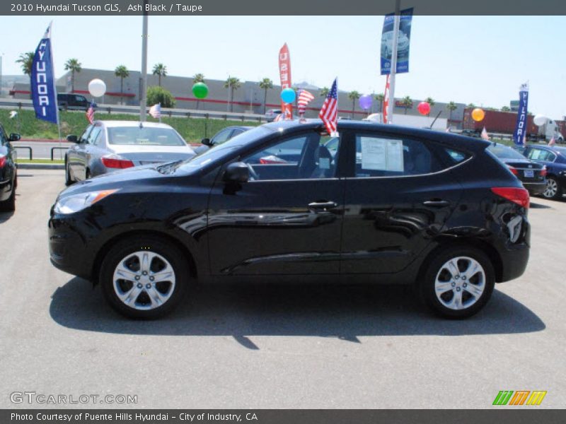 Ash Black / Taupe 2010 Hyundai Tucson GLS