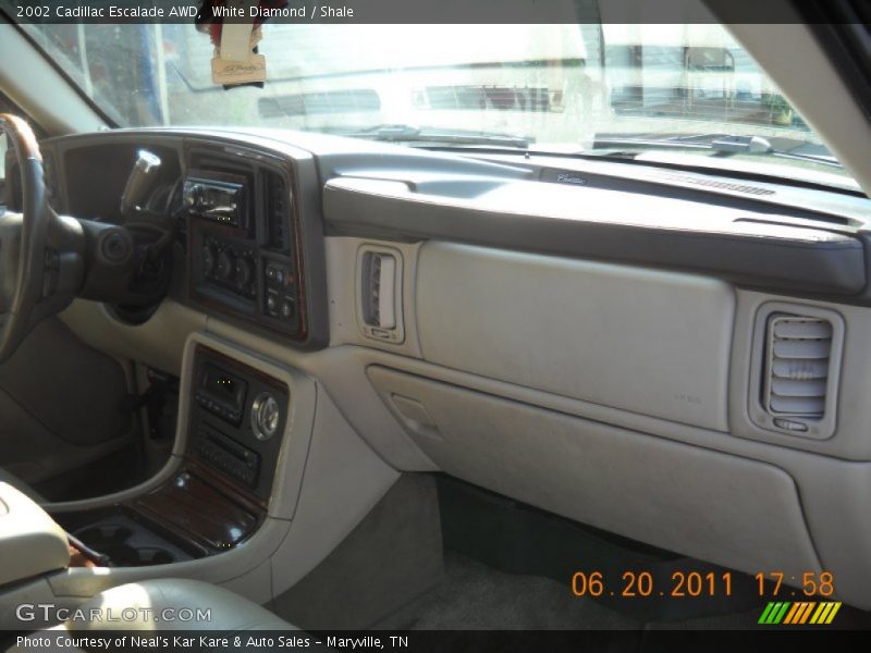 White Diamond / Shale 2002 Cadillac Escalade AWD