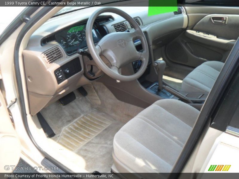 Cashmere Beige Metallic / Oak 1999 Toyota Camry CE