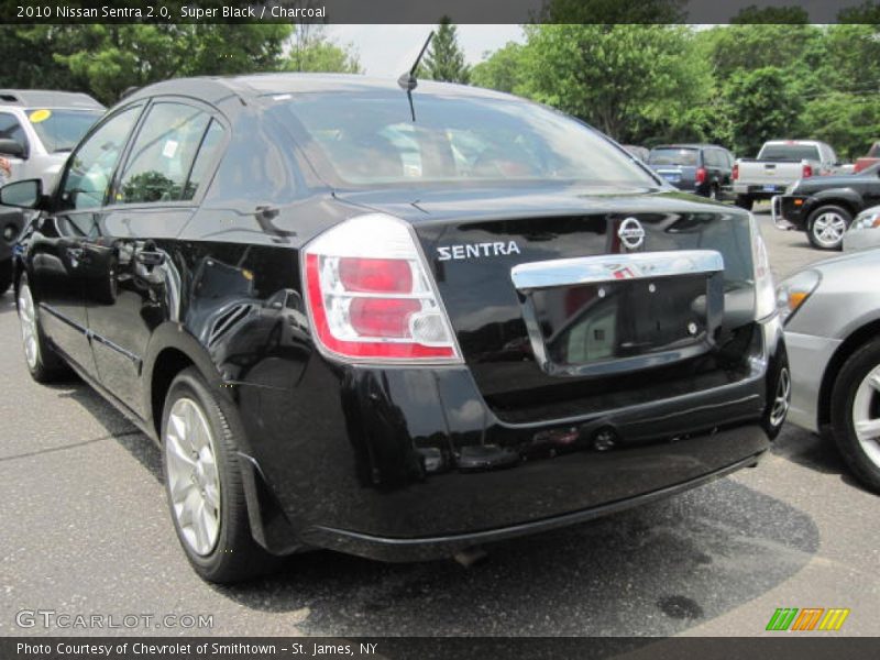 Super Black / Charcoal 2010 Nissan Sentra 2.0