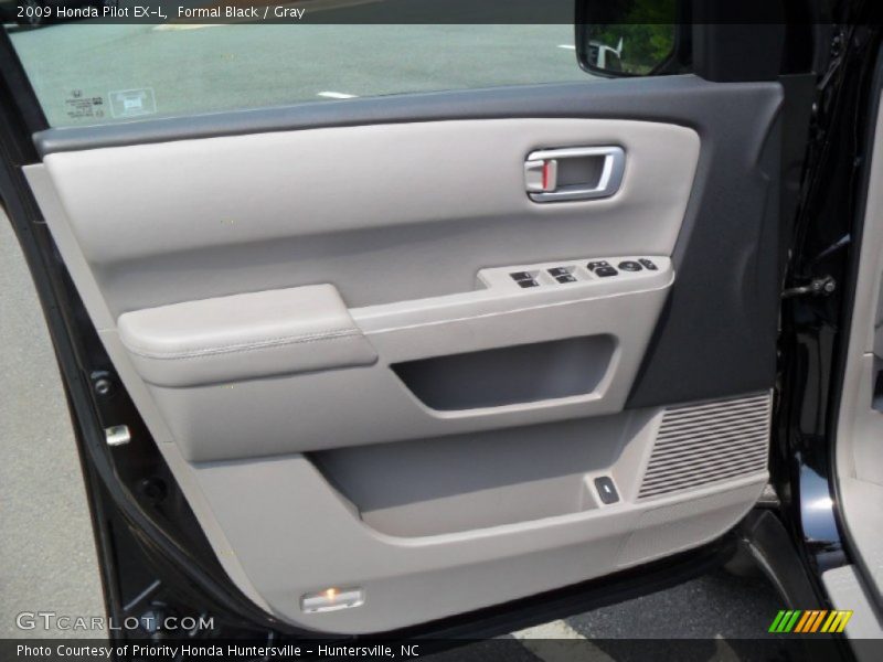 Door Panel of 2009 Pilot EX-L
