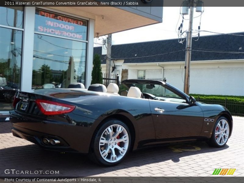Nero (Black) / Sabbia 2011 Maserati GranTurismo Convertible GranCabrio