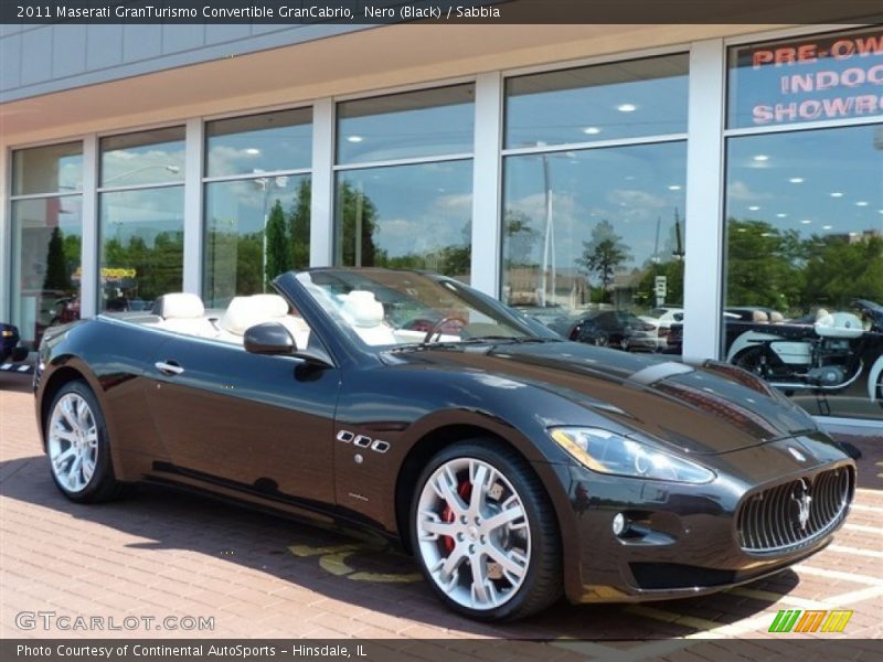 Nero (Black) / Sabbia 2011 Maserati GranTurismo Convertible GranCabrio