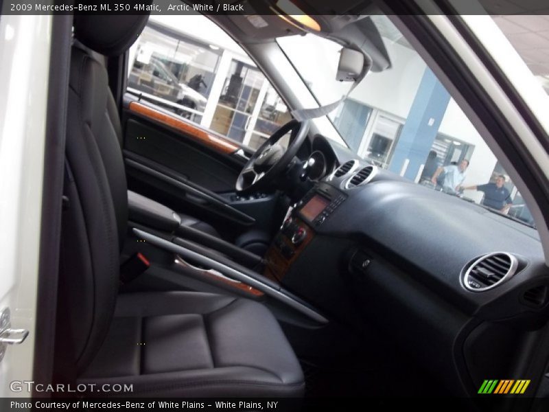 Arctic White / Black 2009 Mercedes-Benz ML 350 4Matic