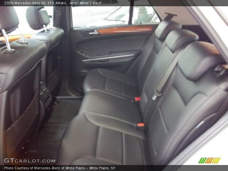 Arctic White / Black 2009 Mercedes-Benz ML 350 4Matic