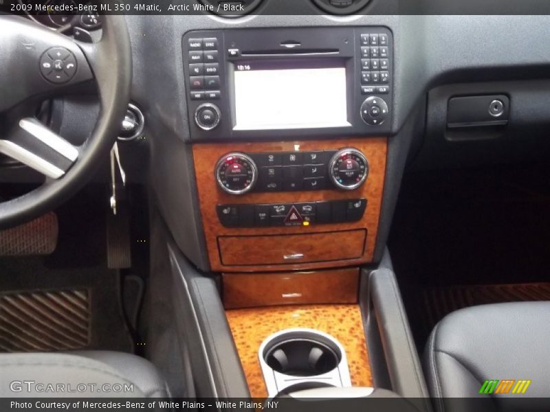 Arctic White / Black 2009 Mercedes-Benz ML 350 4Matic