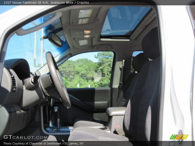 Avalanche White / Graphite 2007 Nissan Pathfinder SE 4x4