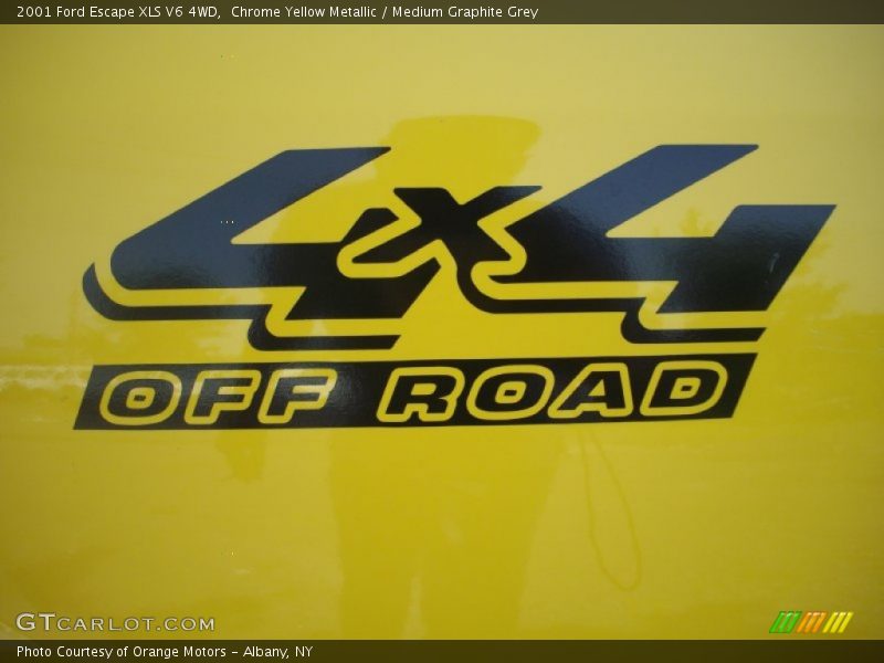  2001 Escape XLS V6 4WD Logo