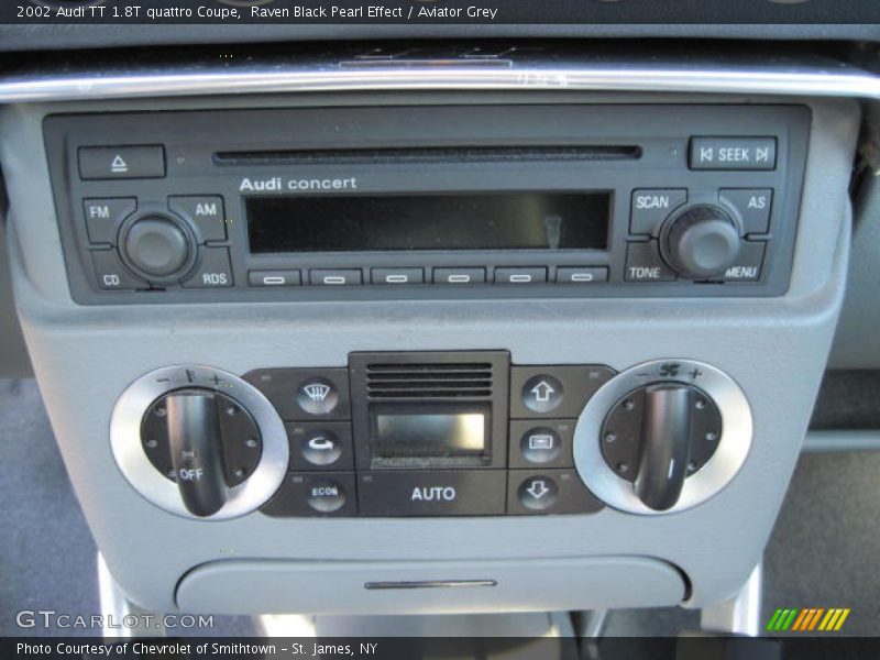 Controls of 2002 TT 1.8T quattro Coupe
