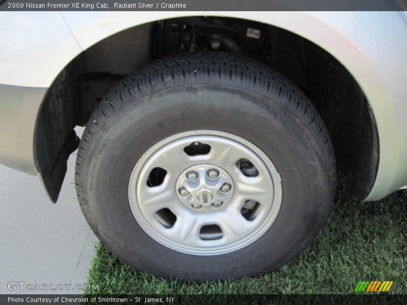 Radiant Silver / Graphite 2009 Nissan Frontier XE King Cab