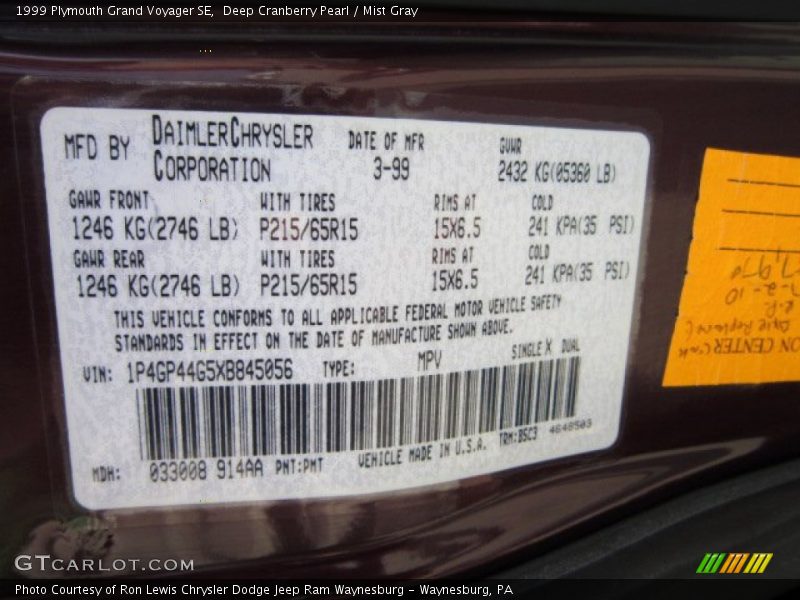 Deep Cranberry Pearl / Mist Gray 1999 Plymouth Grand Voyager SE