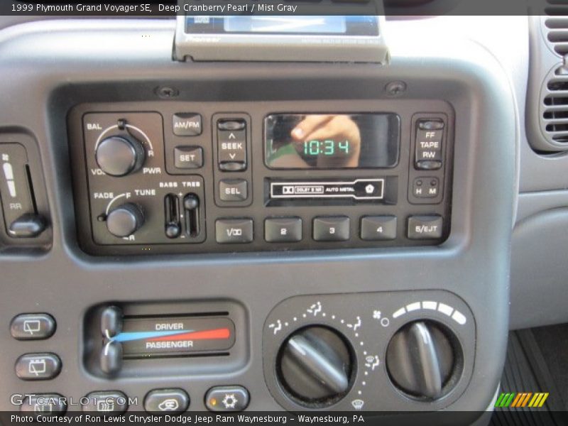 Deep Cranberry Pearl / Mist Gray 1999 Plymouth Grand Voyager SE