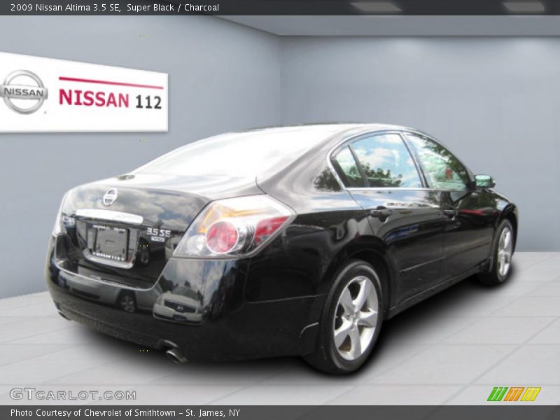 Super Black / Charcoal 2009 Nissan Altima 3.5 SE