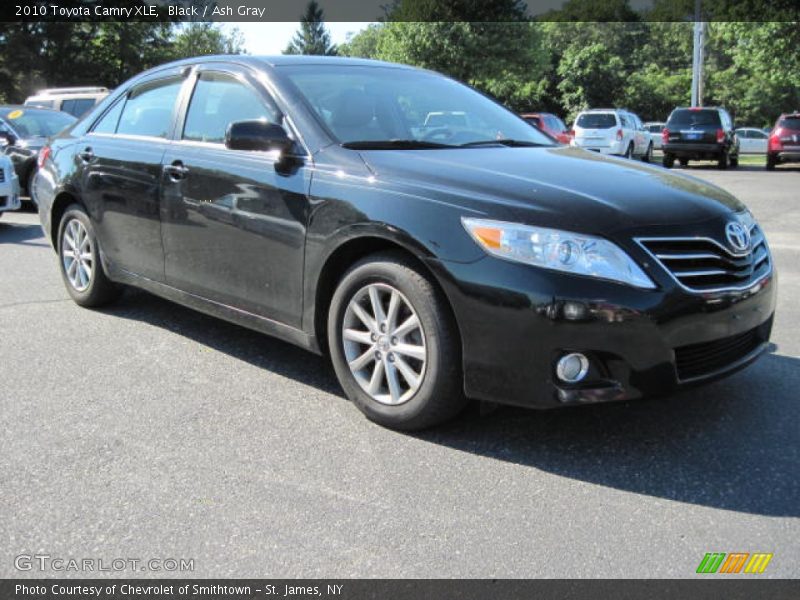Black / Ash Gray 2010 Toyota Camry XLE