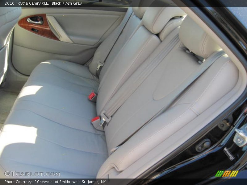 Black / Ash Gray 2010 Toyota Camry XLE