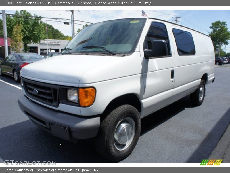 Oxford White / Medium Flint Grey 2006 Ford E Series Van E350 Commercial Extended