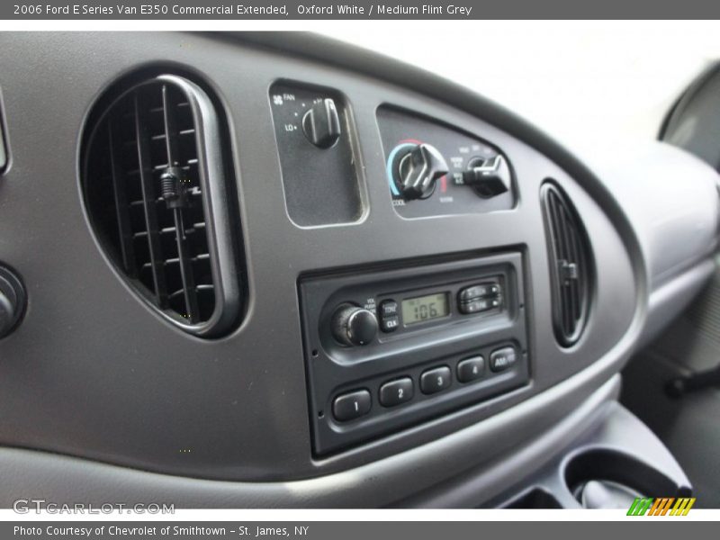 Oxford White / Medium Flint Grey 2006 Ford E Series Van E350 Commercial Extended