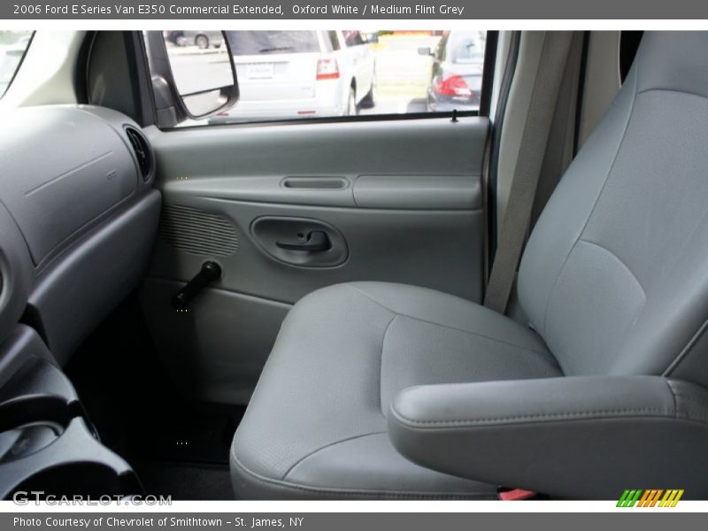 Oxford White / Medium Flint Grey 2006 Ford E Series Van E350 Commercial Extended