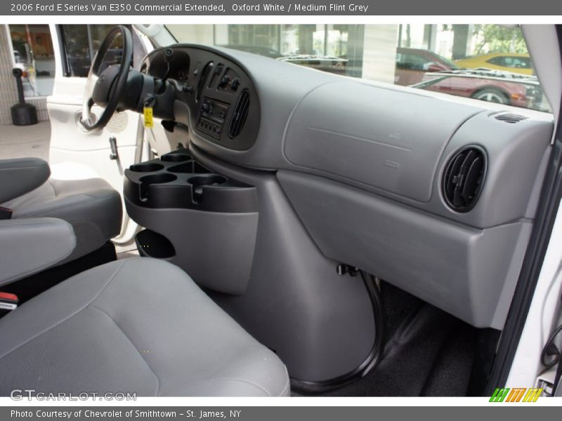 Oxford White / Medium Flint Grey 2006 Ford E Series Van E350 Commercial Extended
