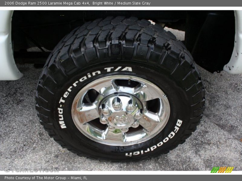 Bright White / Medium Slate Gray 2006 Dodge Ram 2500 Laramie Mega Cab 4x4
