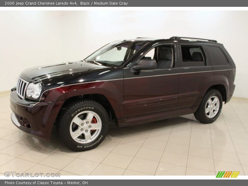 Black / Medium Slate Gray 2006 Jeep Grand Cherokee Laredo 4x4