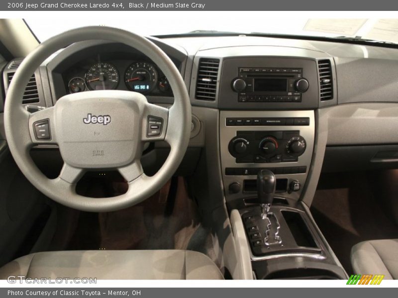 Black / Medium Slate Gray 2006 Jeep Grand Cherokee Laredo 4x4