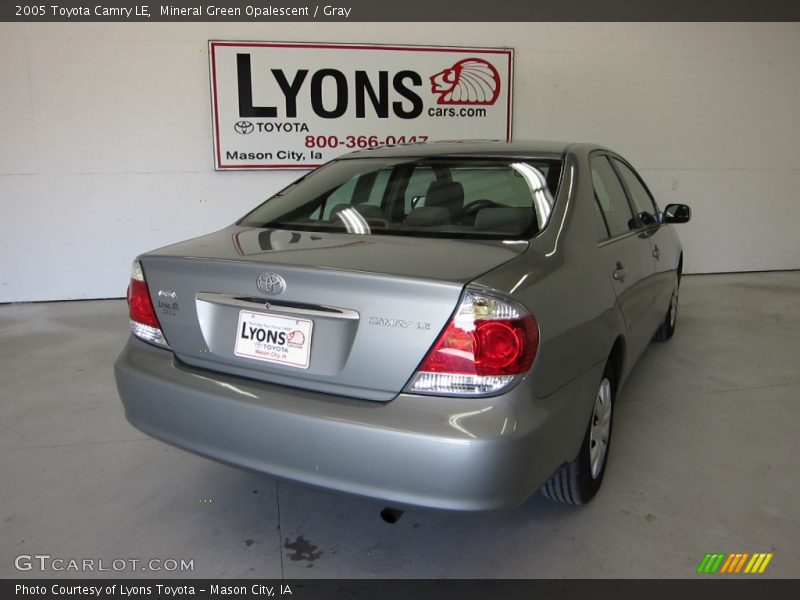 Mineral Green Opalescent / Gray 2005 Toyota Camry LE