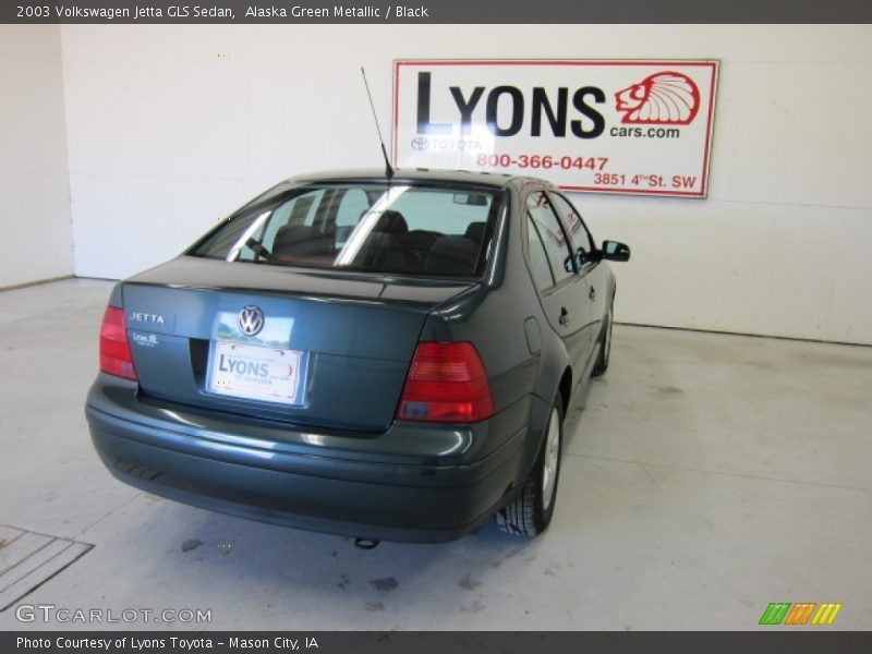Alaska Green Metallic / Black 2003 Volkswagen Jetta GLS Sedan