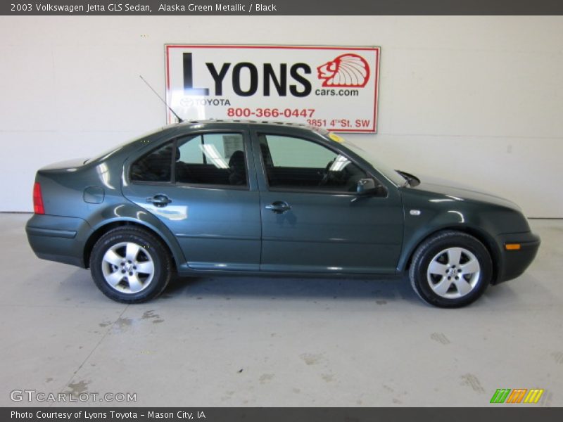 Alaska Green Metallic / Black 2003 Volkswagen Jetta GLS Sedan