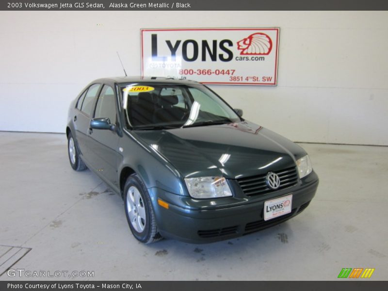 Alaska Green Metallic / Black 2003 Volkswagen Jetta GLS Sedan