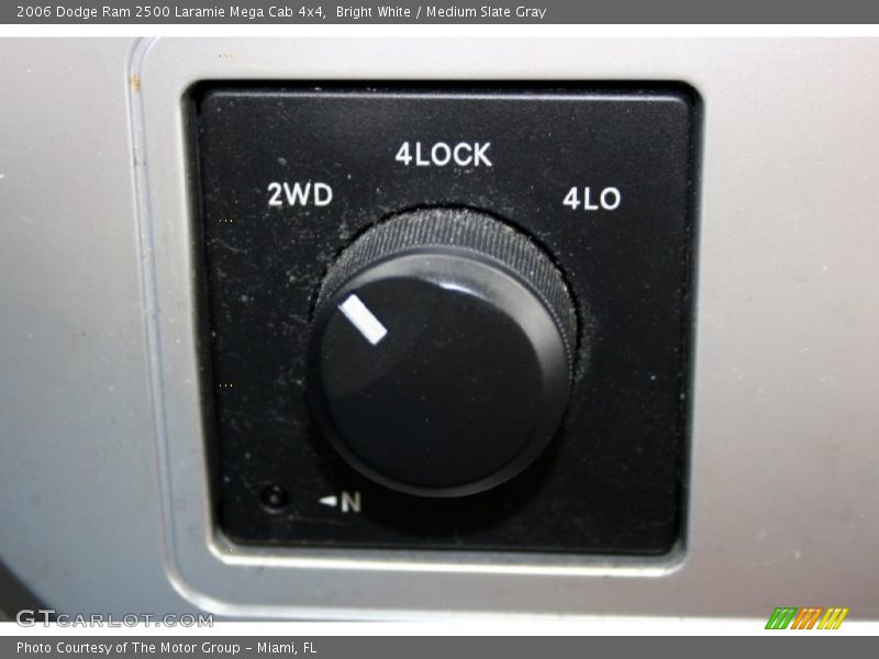 Bright White / Medium Slate Gray 2006 Dodge Ram 2500 Laramie Mega Cab 4x4