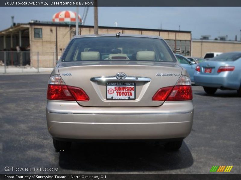 Desert Sand Mica / Ivory 2003 Toyota Avalon XLS