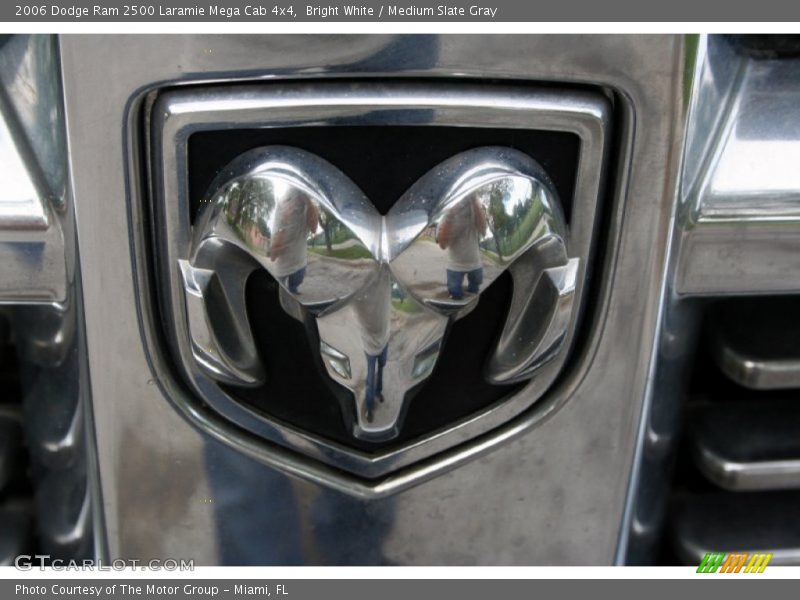 Bright White / Medium Slate Gray 2006 Dodge Ram 2500 Laramie Mega Cab 4x4