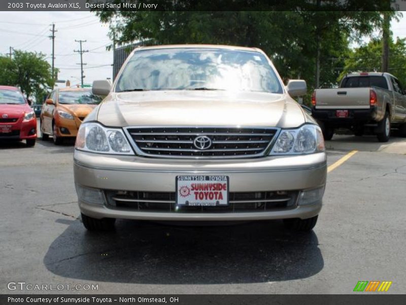 Desert Sand Mica / Ivory 2003 Toyota Avalon XLS