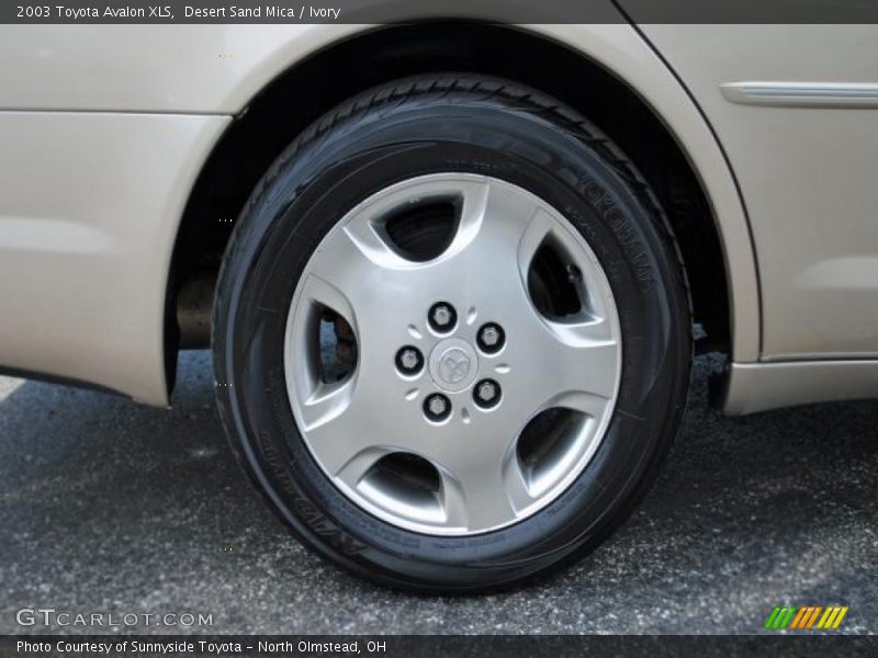 Desert Sand Mica / Ivory 2003 Toyota Avalon XLS