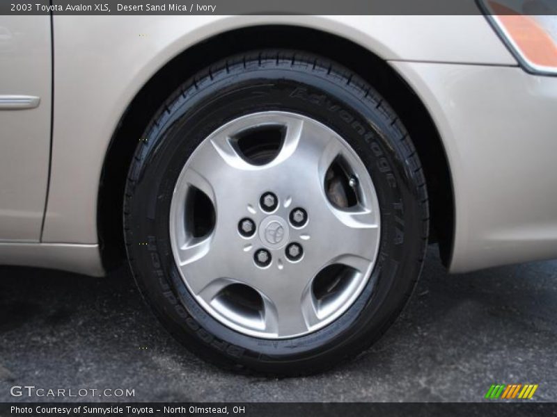 Desert Sand Mica / Ivory 2003 Toyota Avalon XLS