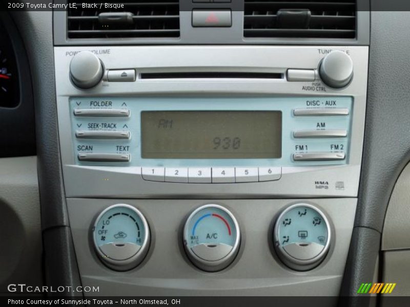Black / Bisque 2009 Toyota Camry LE