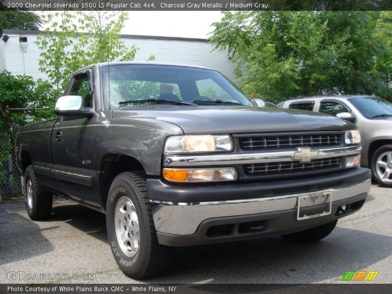 Charcoal Gray Metallic / Medium Gray 2000 Chevrolet Silverado 1500 LS Regular Cab 4x4