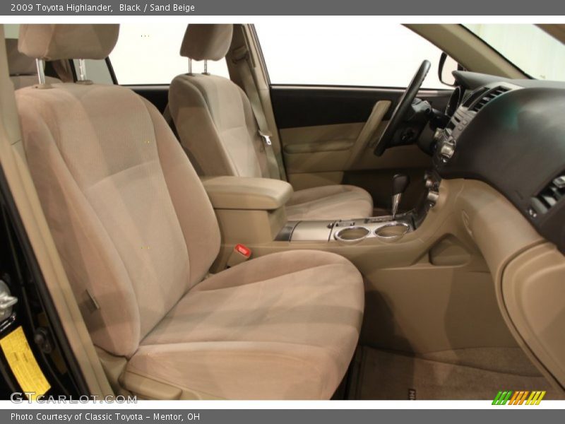 Black / Sand Beige 2009 Toyota Highlander