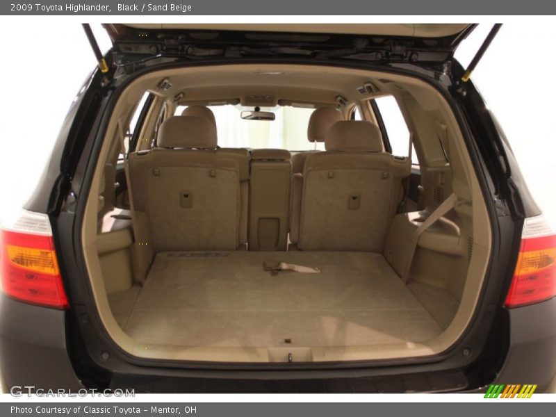 Black / Sand Beige 2009 Toyota Highlander