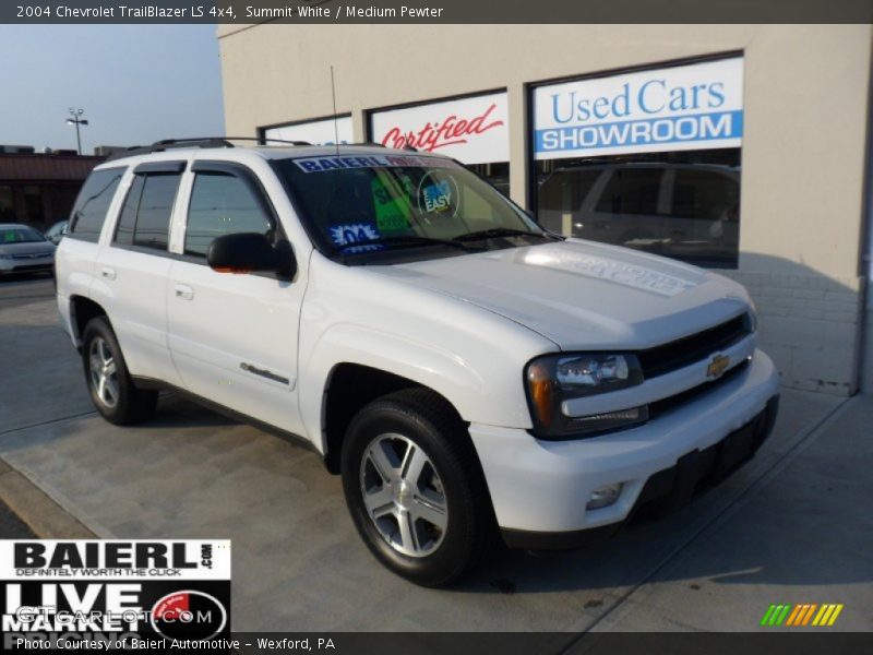 Summit White / Medium Pewter 2004 Chevrolet TrailBlazer LS 4x4
