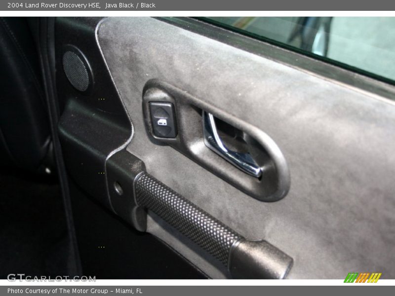 Java Black / Black 2004 Land Rover Discovery HSE