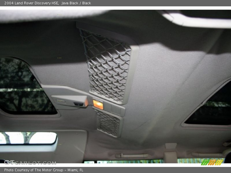 Java Black / Black 2004 Land Rover Discovery HSE