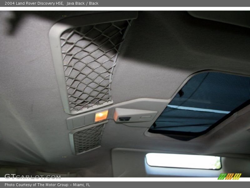 Java Black / Black 2004 Land Rover Discovery HSE