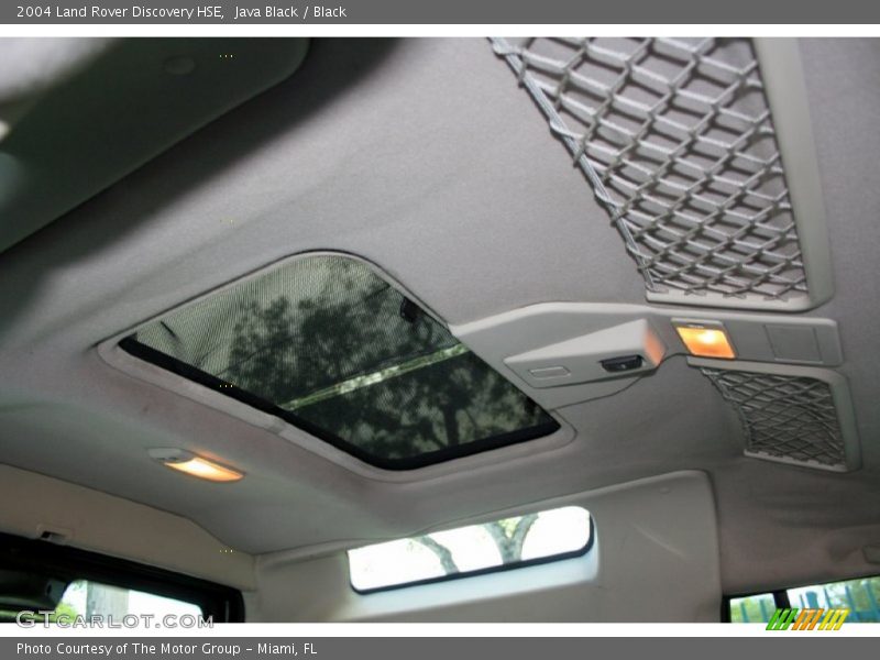 Java Black / Black 2004 Land Rover Discovery HSE