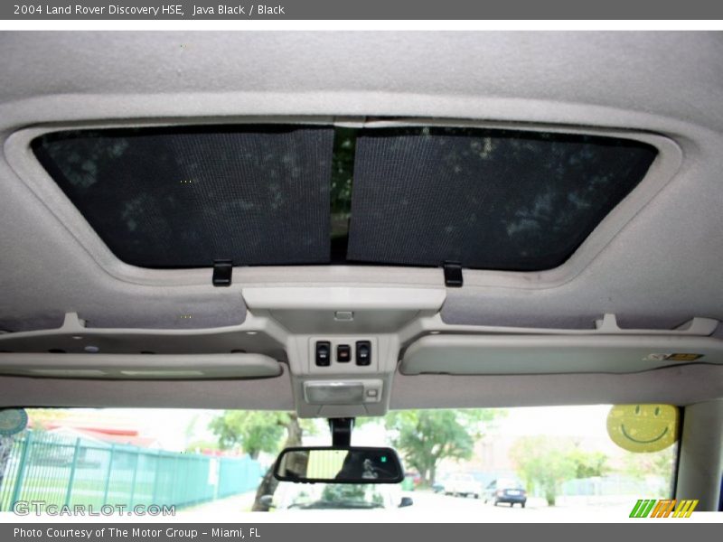 Java Black / Black 2004 Land Rover Discovery HSE