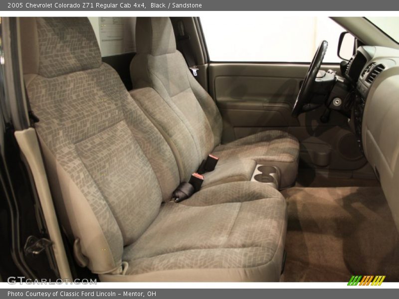 Black / Sandstone 2005 Chevrolet Colorado Z71 Regular Cab 4x4