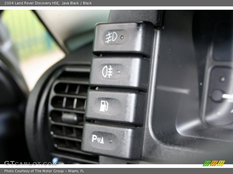 Java Black / Black 2004 Land Rover Discovery HSE
